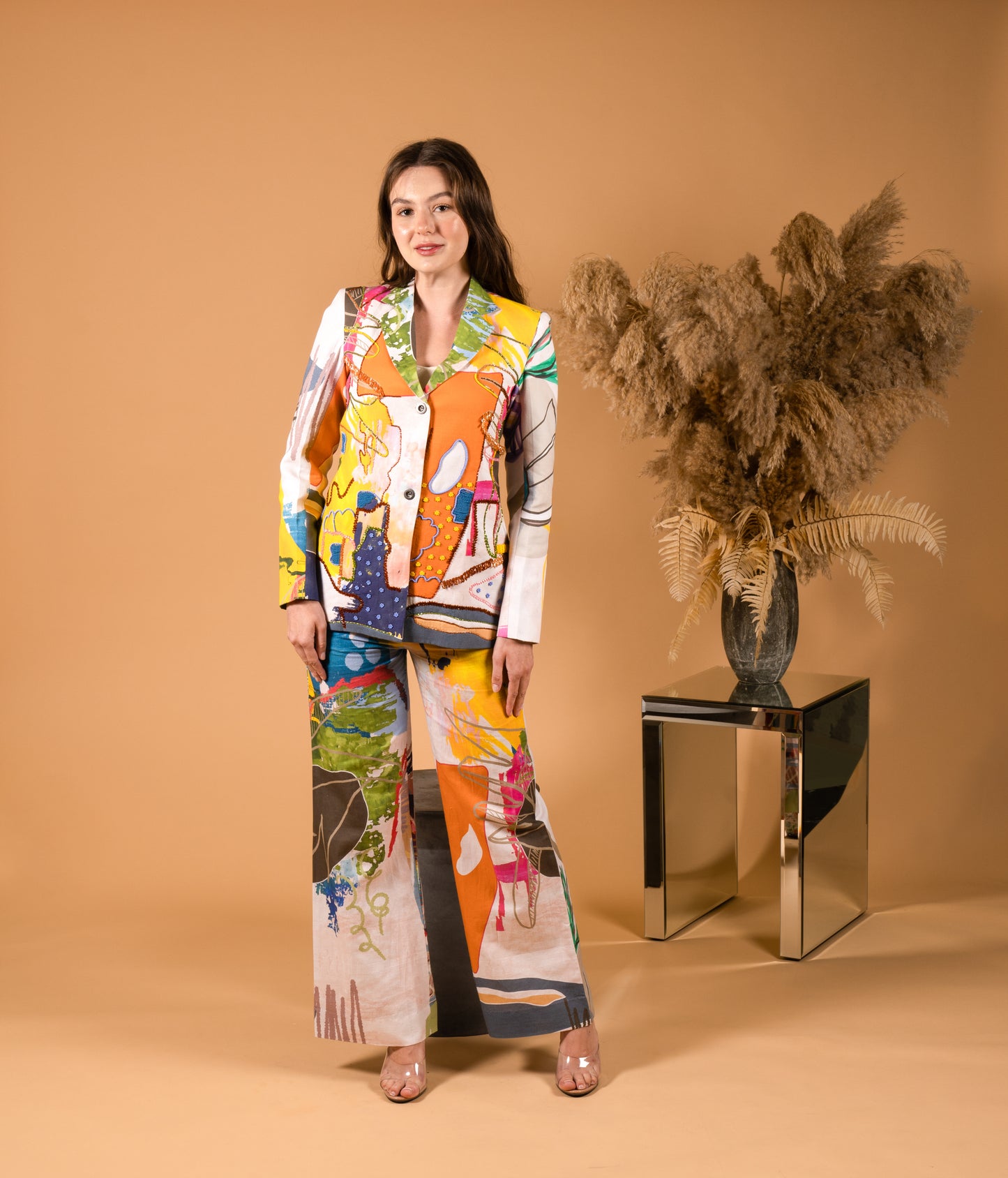 Doodle Embroidered Blazer (SET) جاكيت