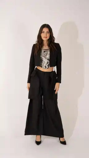 Black Flare Pleated trouser