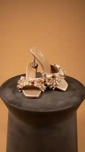 112212 Gold Heals كعب